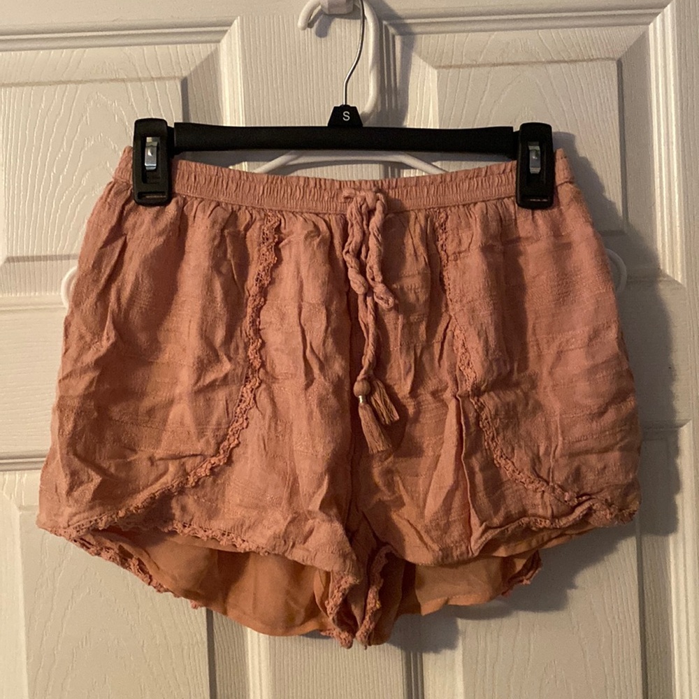 AE flowy shorts
